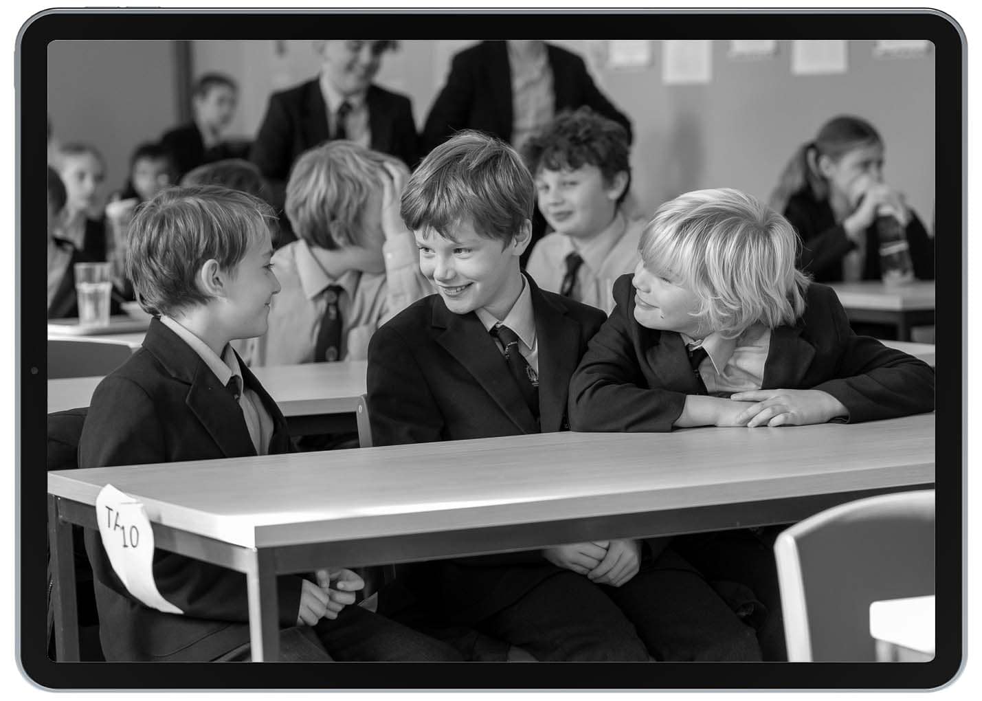 ipad-education school boys smiling