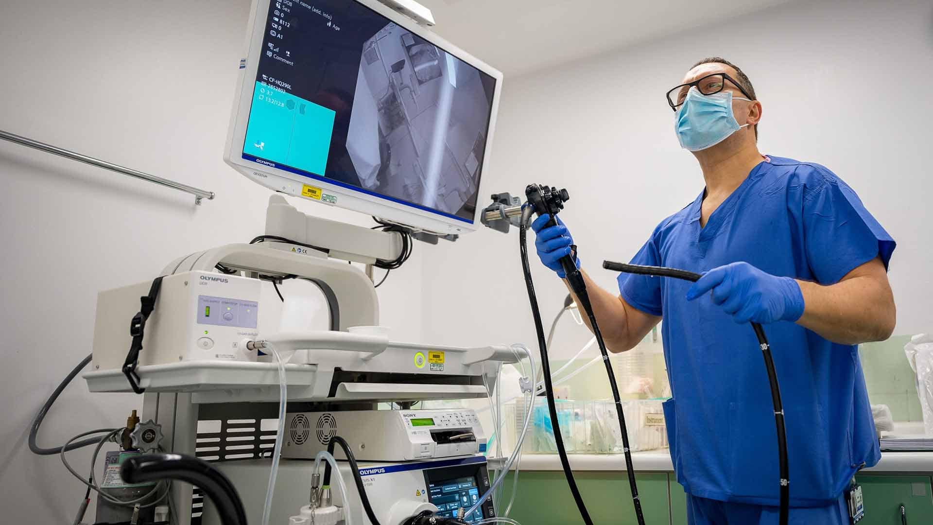 doctor with endoscaope